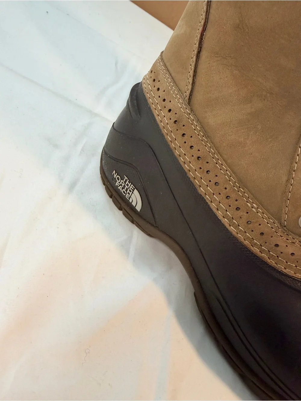 The North Face Women's Brown & Tan Waterproof Lace-Up Winter Boots